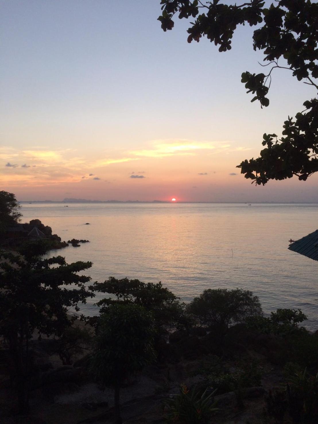 Dragon Hut Resort Haad Yao Dış mekan fotoğraf